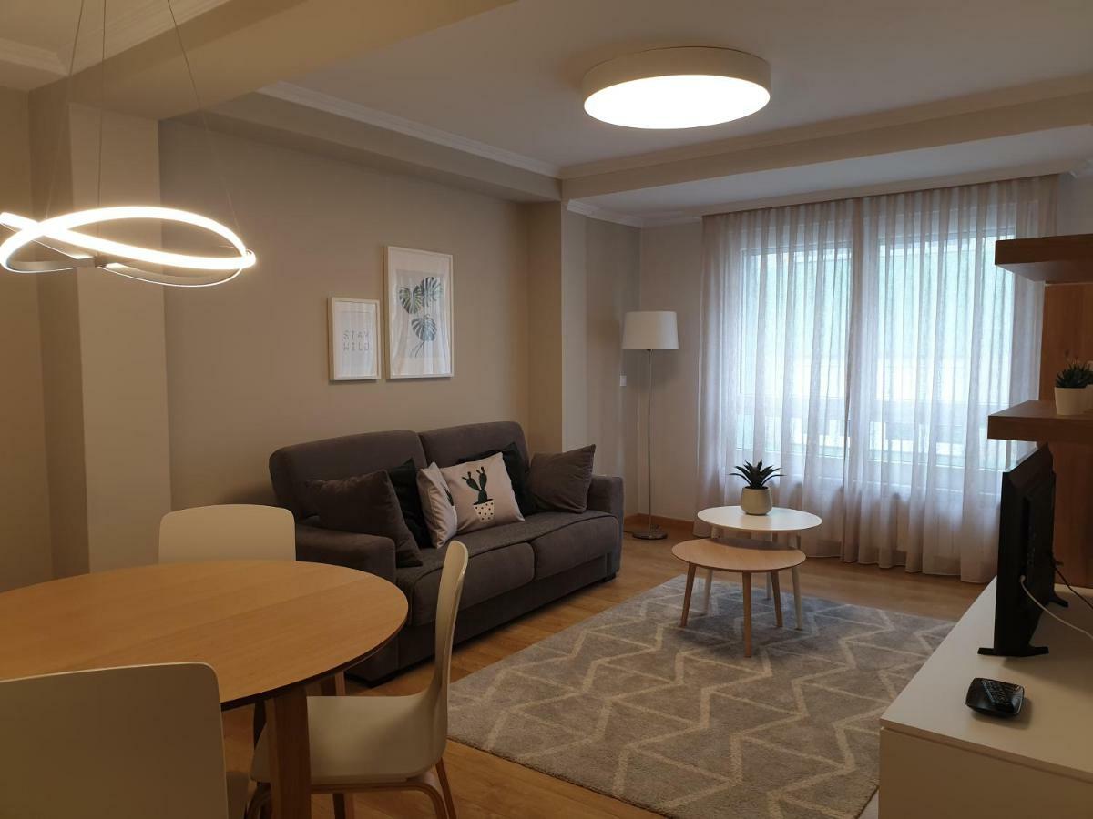 Apartamentos Porta Nova ルーゴ エクステリア 写真